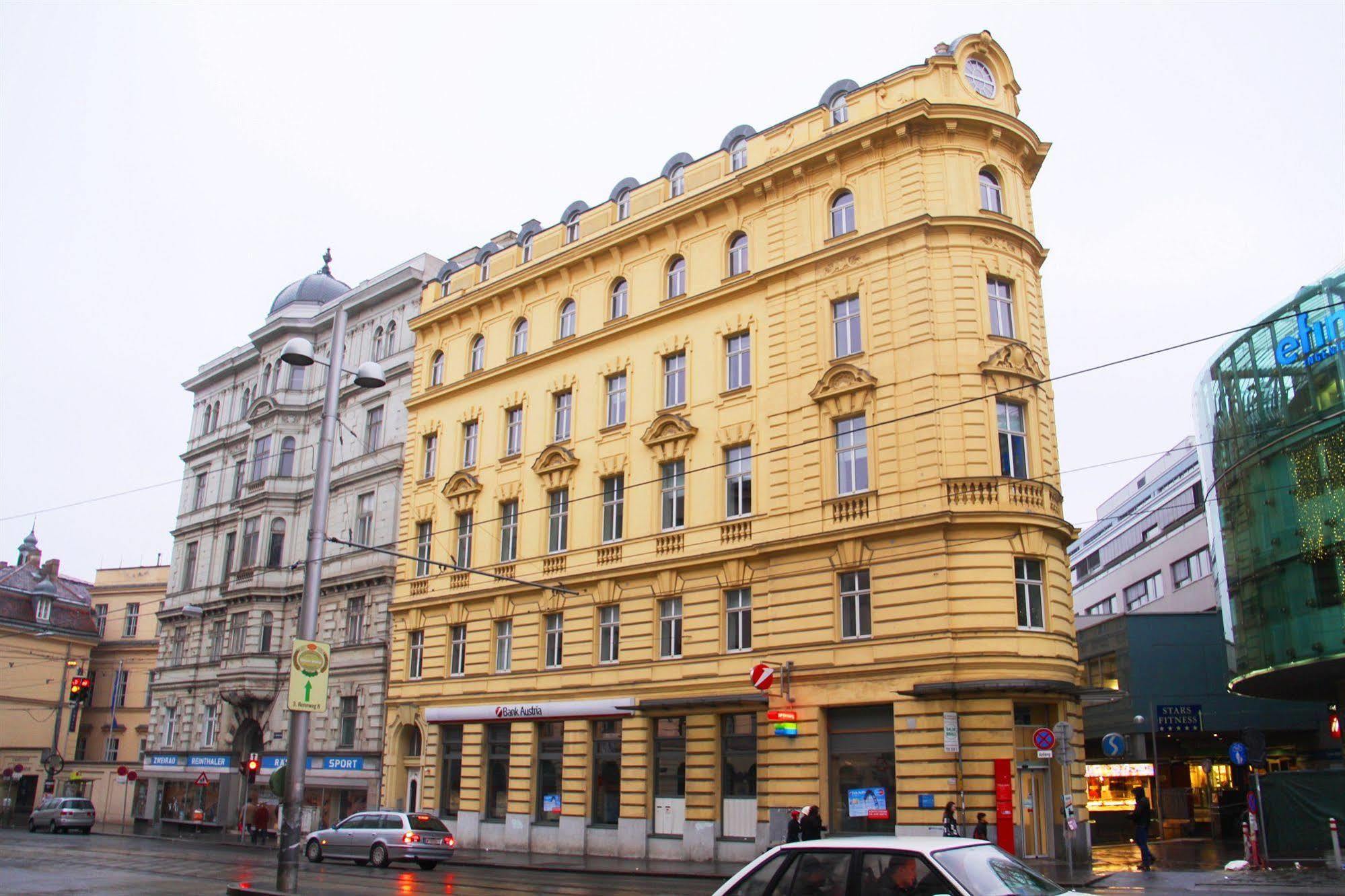 Checkvienna - Premium Apartment Luaran gambar