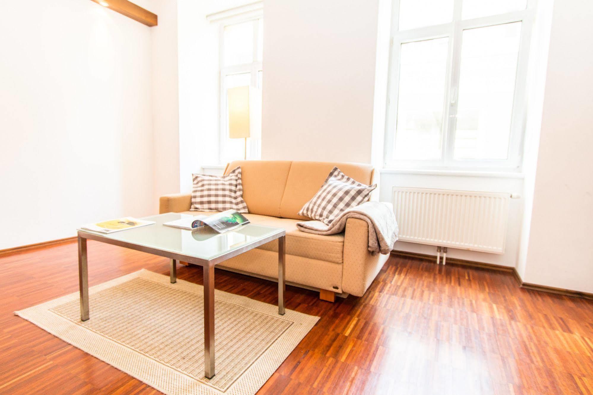 Checkvienna - Premium Apartment Luaran gambar