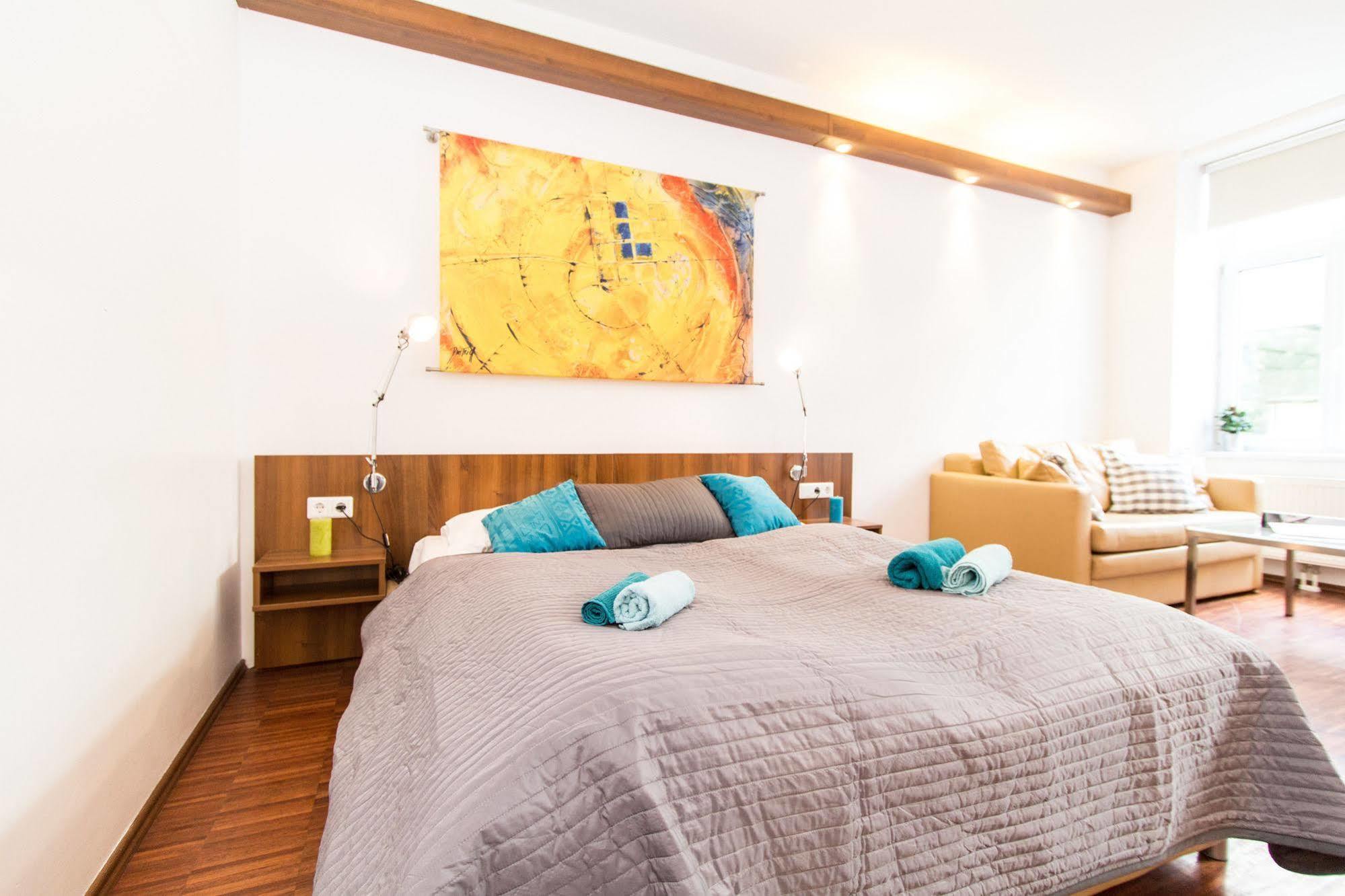 Checkvienna - Premium Apartment Luaran gambar