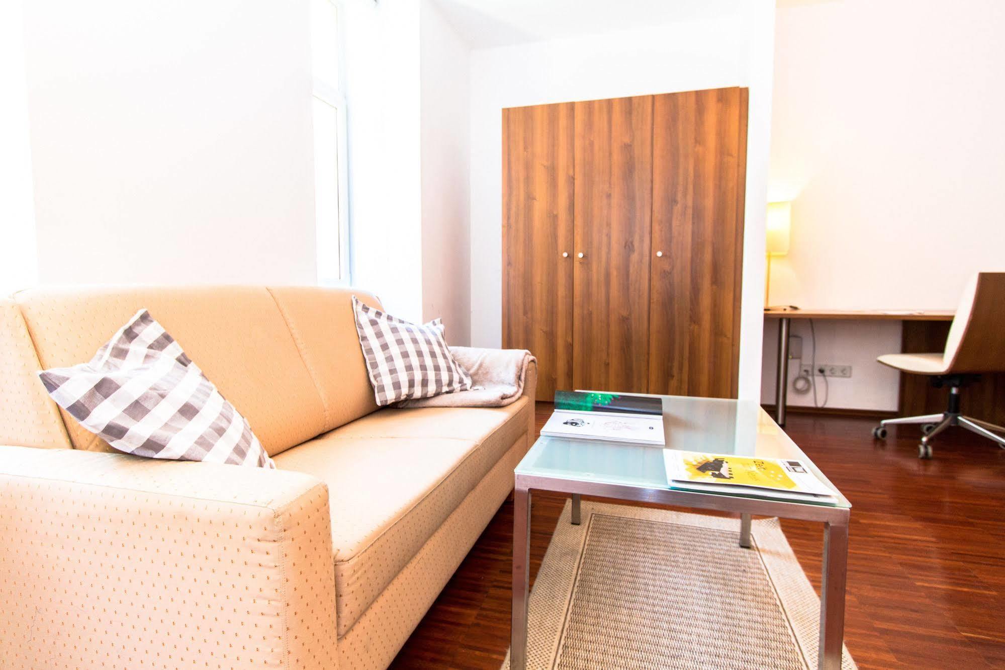 Checkvienna - Premium Apartment Luaran gambar